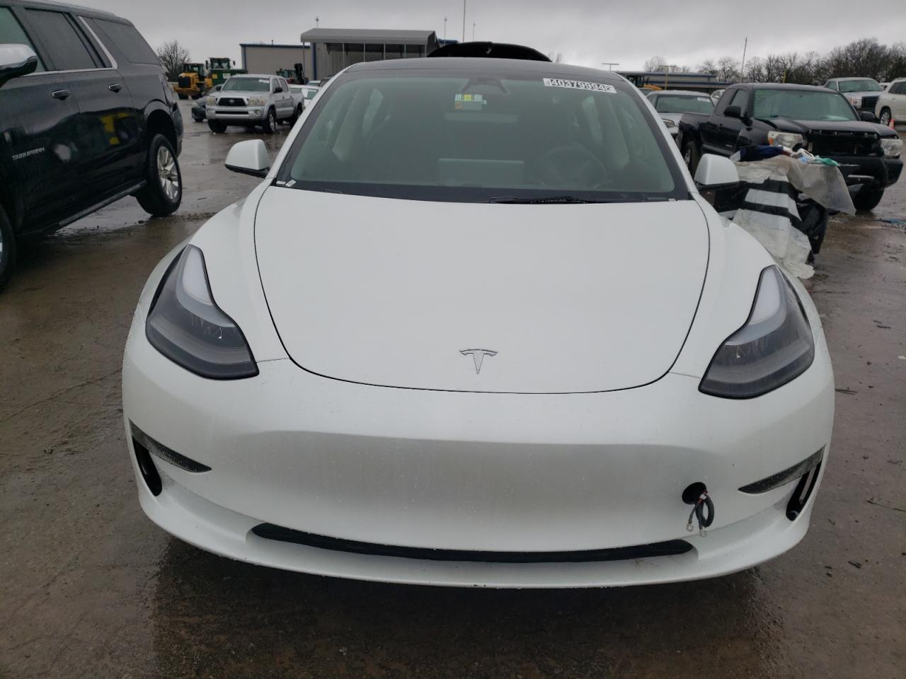 Photo 4 VIN: 5YJ3E1EA4PF448100 - TESLA MODEL 3 