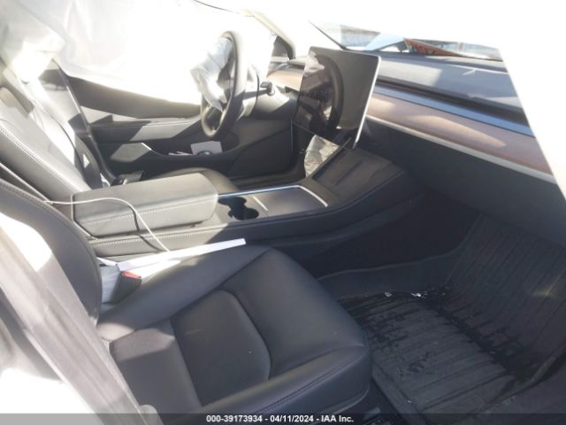 Photo 4 VIN: 5YJ3E1EA4PF462966 - TESLA MODEL 3 