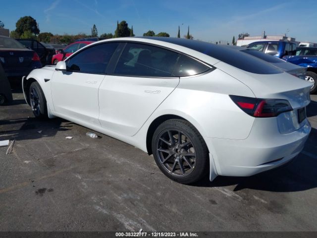 Photo 2 VIN: 5YJ3E1EA4PF466371 - TESLA MODEL 3 