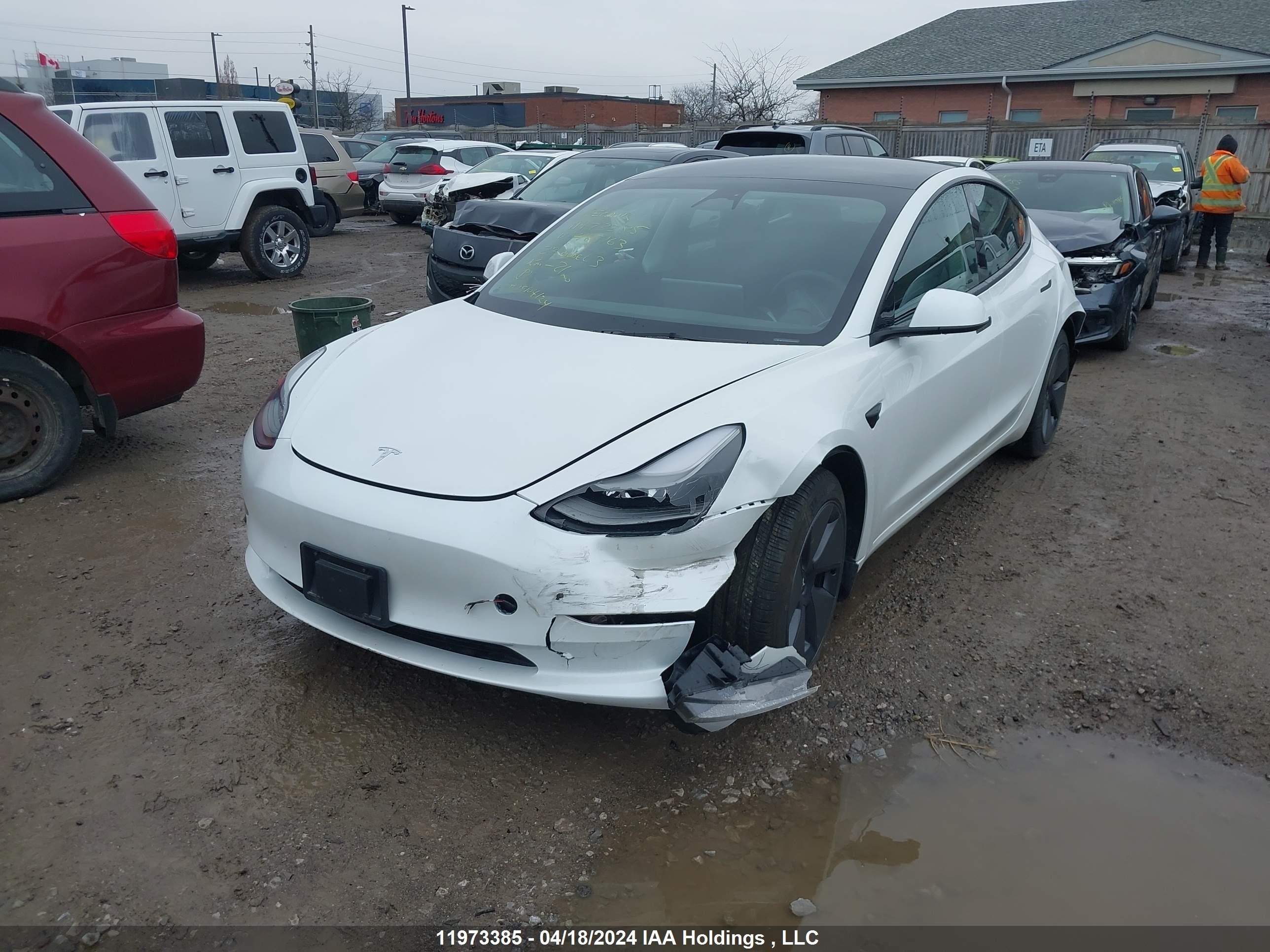 Photo 1 VIN: 5YJ3E1EA4PF485163 - TESLA MODEL 3 