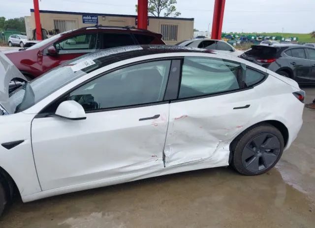 Photo 5 VIN: 5YJ3E1EA4PF496177 - TESLA MODEL 3 