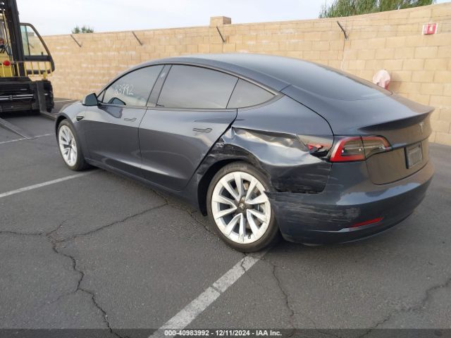 Photo 2 VIN: 5YJ3E1EA4PF563215 - TESLA MODEL 3 