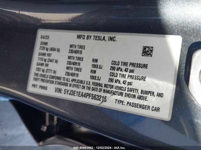 Photo 8 VIN: 5YJ3E1EA4PF563215 - TESLA MODEL 3 