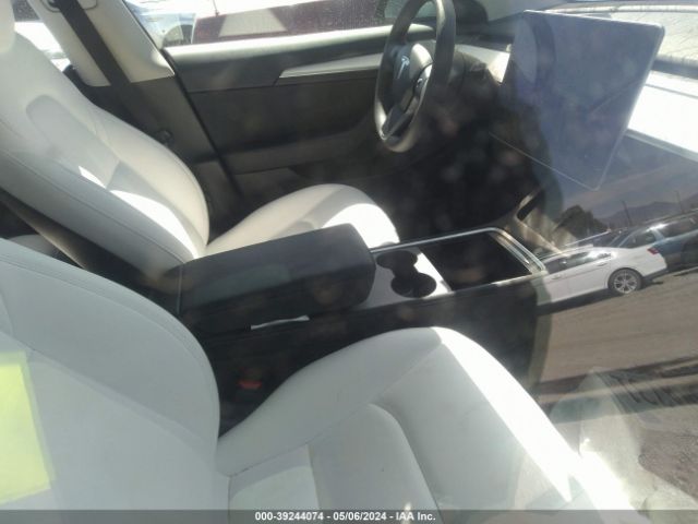 Photo 4 VIN: 5YJ3E1EA4PF566308 - TESLA MODEL 3 