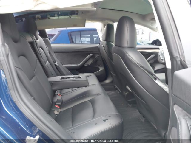 Photo 7 VIN: 5YJ3E1EA4PF570360 - TESLA MODEL 3 