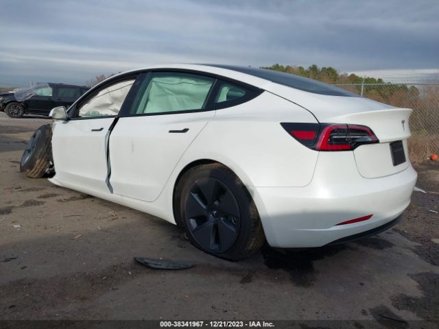 Photo 2 VIN: 5YJ3E1EA4PF572142 - TESLA MODEL 3 