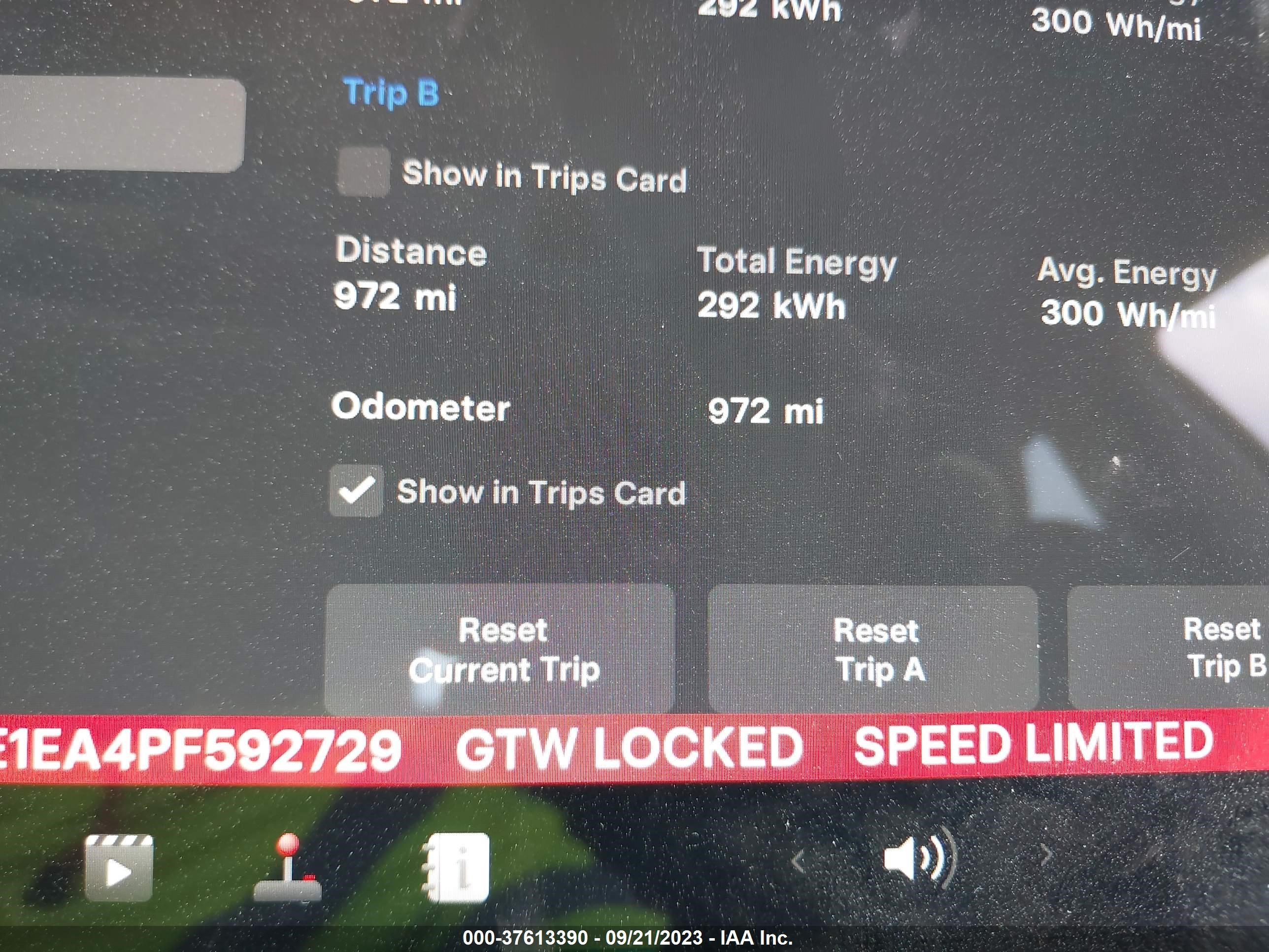 Photo 14 VIN: 5YJ3E1EA4PF592729 - TESLA MODEL 3 