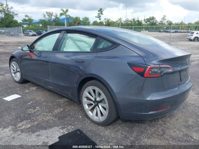 Photo 2 VIN: 5YJ3E1EA4PF672998 - TESLA MODEL 3 