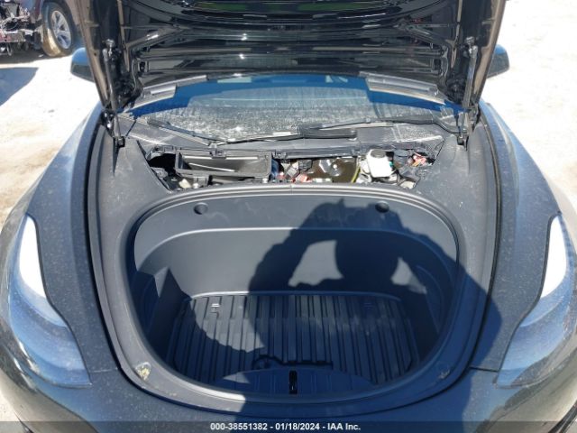 Photo 9 VIN: 5YJ3E1EA4PF697867 - TESLA MODEL 3 