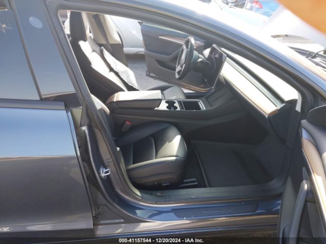 Photo 4 VIN: 5YJ3E1EA4PF710519 - TESLA MODEL 3 