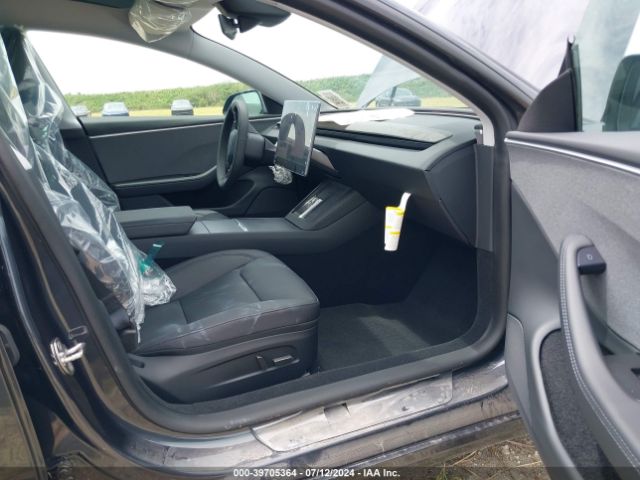 Photo 4 VIN: 5YJ3E1EA4RF752370 - TESLA MODEL 3 