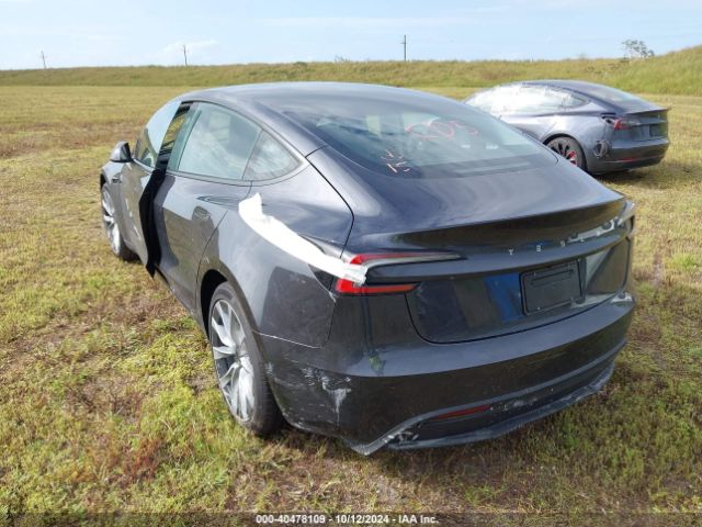 Photo 2 VIN: 5YJ3E1EA4RF765975 - TESLA MODEL 3 