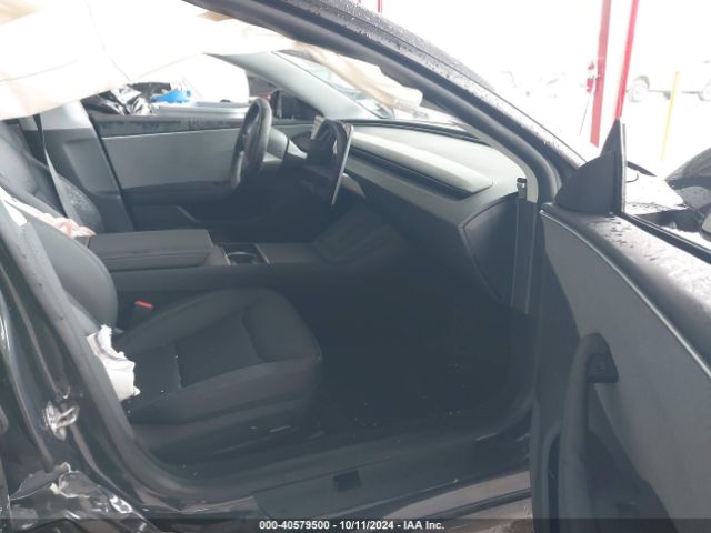 Photo 4 VIN: 5YJ3E1EA4RF767760 - TESLA MODEL 3 