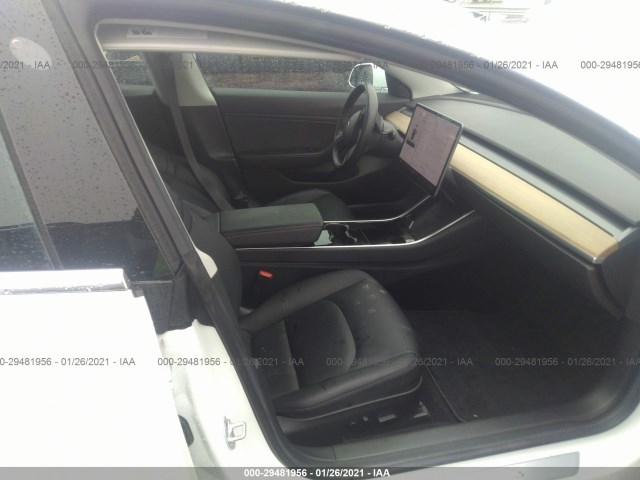 Photo 4 VIN: 5YJ3E1EA5JF004389 - TESLA MODEL 3 