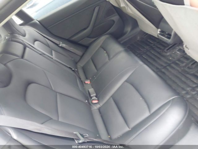 Photo 7 VIN: 5YJ3E1EA5JF048912 - TESLA MODEL 3 