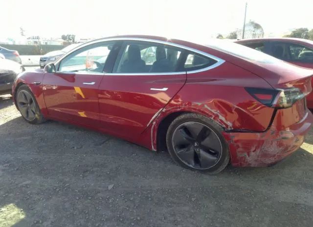 Photo 2 VIN: 5YJ3E1EA5JF159475 - TESLA MODEL 3 