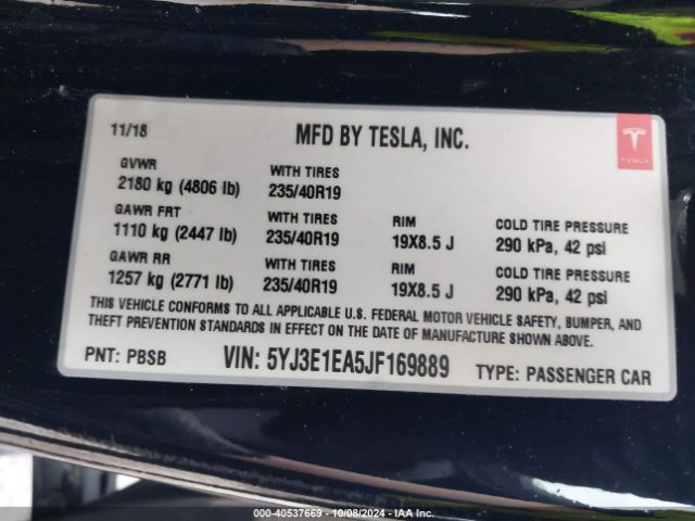 Photo 8 VIN: 5YJ3E1EA5JF169889 - TESLA MODEL 3 