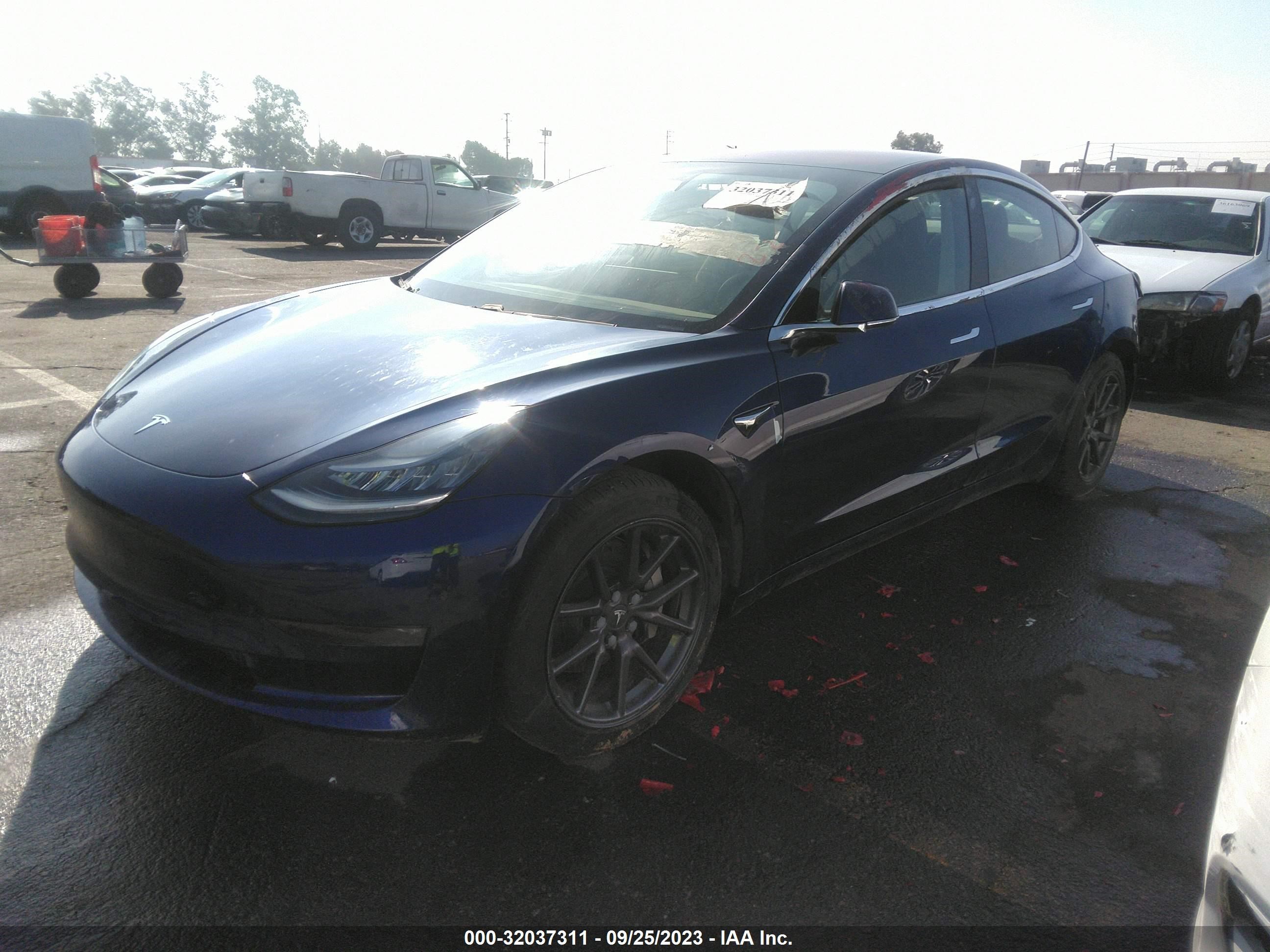 Photo 1 VIN: 5YJ3E1EA5KF190372 - TESLA MODEL 3 