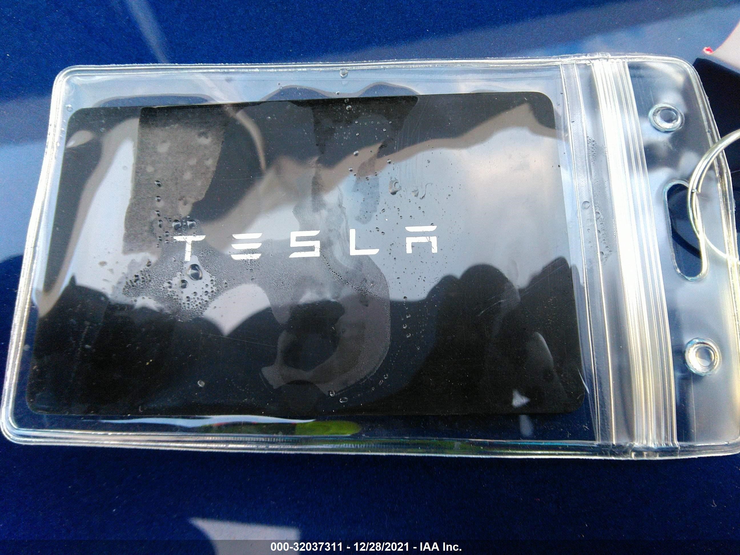 Photo 10 VIN: 5YJ3E1EA5KF190372 - TESLA MODEL 3 