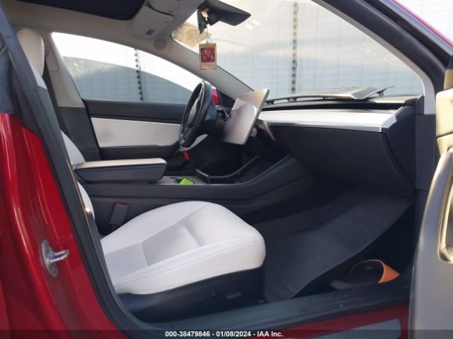 Photo 4 VIN: 5YJ3E1EA5KF301891 - TESLA MODEL 3 