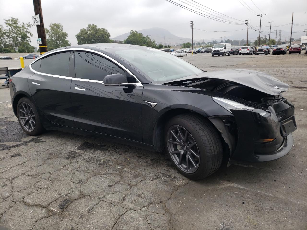 Photo 3 VIN: 5YJ3E1EA5KF307075 - TESLA MODEL 3 