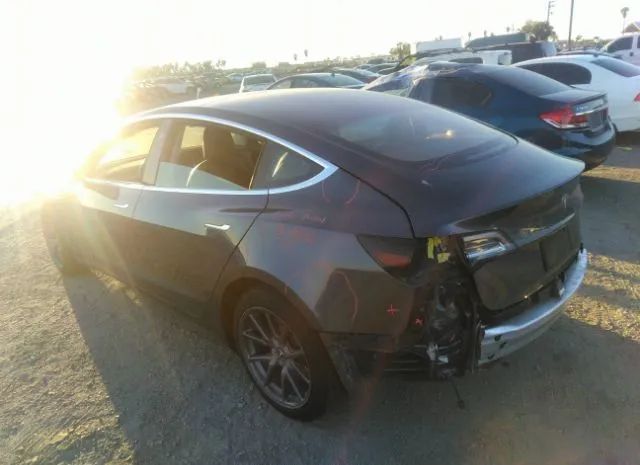 Photo 2 VIN: 5YJ3E1EA5KF307366 - TESLA MODEL 3 