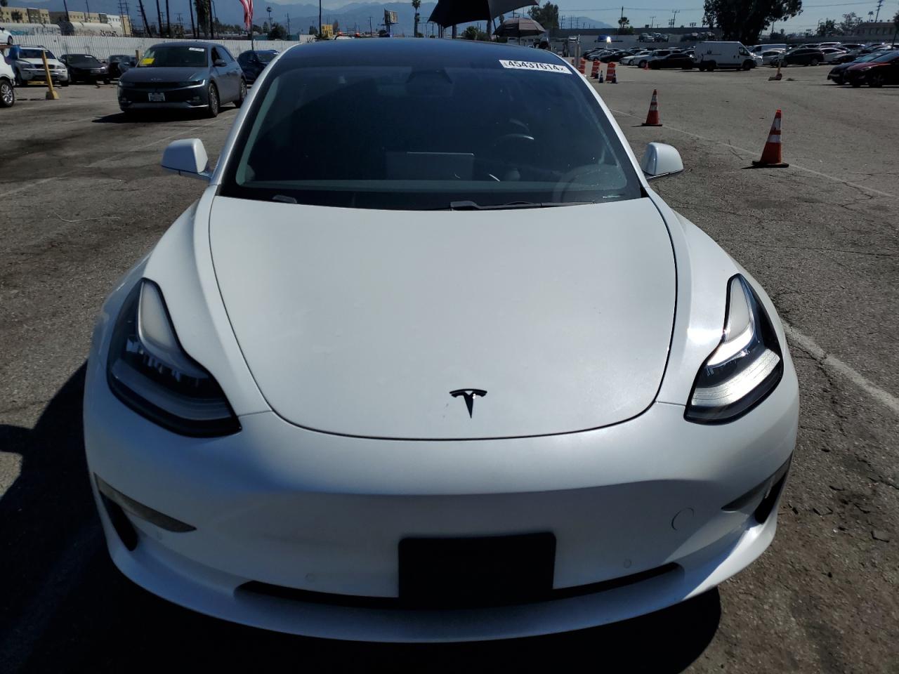 Photo 4 VIN: 5YJ3E1EA5KF428253 - TESLA MODEL 3 