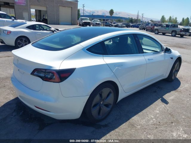 Photo 3 VIN: 5YJ3E1EA5KF485004 - TESLA MODEL 3 