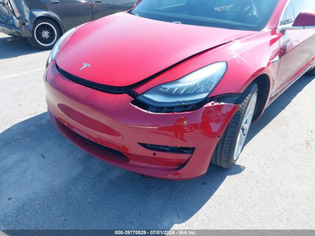 Photo 5 VIN: 5YJ3E1EA5KF527798 - TESLA MODEL 3 