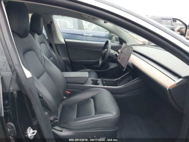 Photo 4 VIN: 5YJ3E1EA5LF590210 - TESLA MODEL 3 