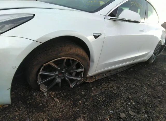 Photo 5 VIN: 5YJ3E1EA5LF597948 - TESLA MODEL 3 