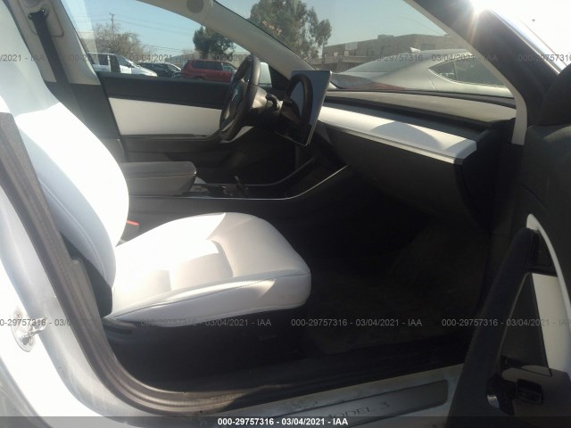 Photo 4 VIN: 5YJ3E1EA5LF615333 - TESLA MODEL 3 