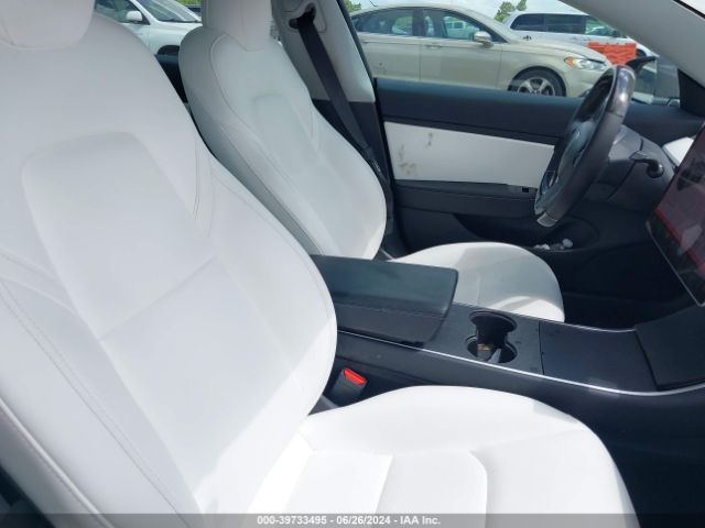 Photo 4 VIN: 5YJ3E1EA5LF615736 - TESLA MODEL 3 