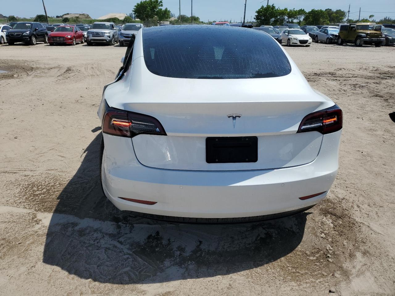 Photo 6 VIN: 5YJ3E1EA5LF737755 - TESLA MODEL 3 