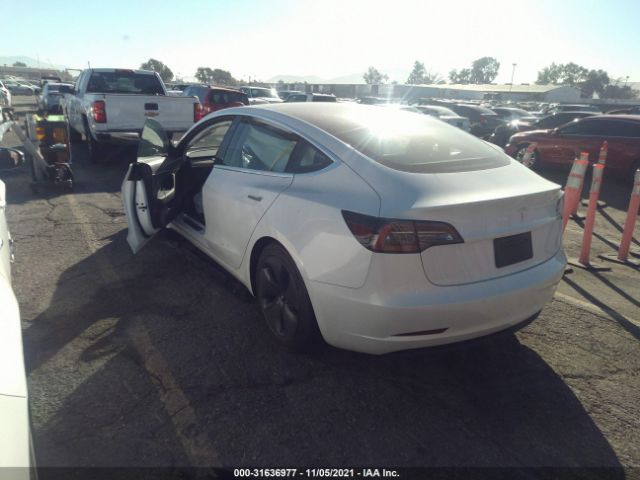 Photo 2 VIN: 5YJ3E1EA5LF744933 - TESLA MODEL 3 