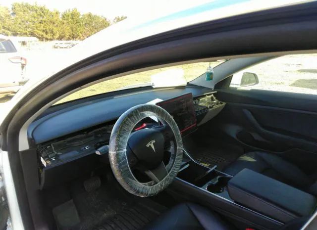 Photo 4 VIN: 5YJ3E1EA5LF797292 - TESLA MODEL 3 