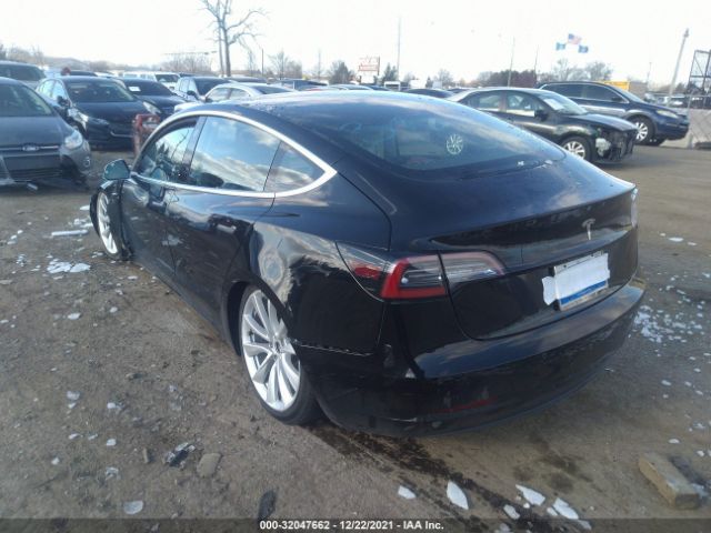 Photo 2 VIN: 5YJ3E1EA5LF797423 - TESLA MODEL 3 