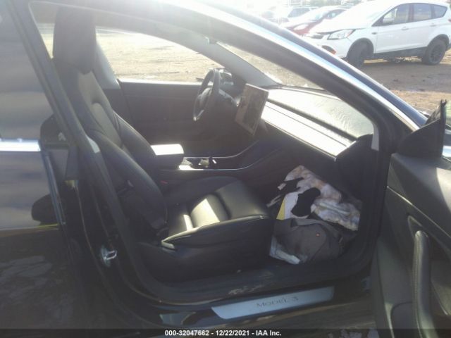 Photo 4 VIN: 5YJ3E1EA5LF797423 - TESLA MODEL 3 