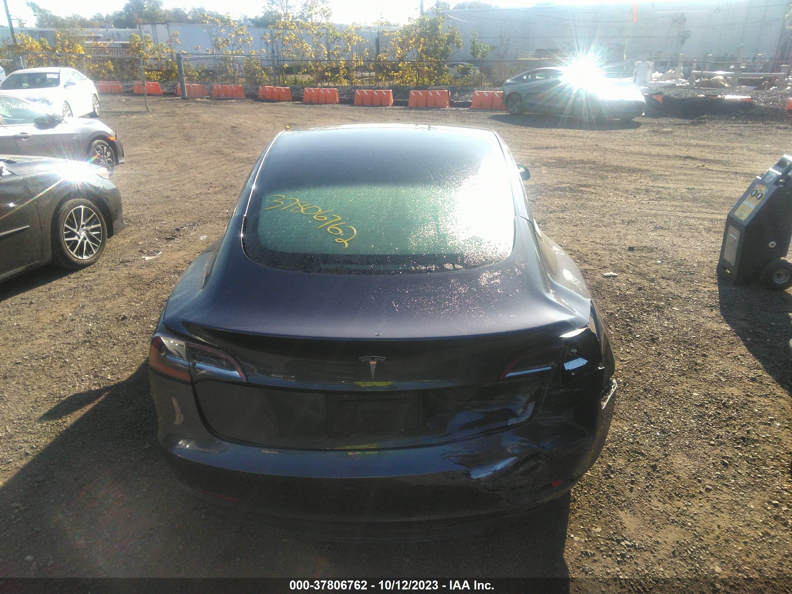 Photo 14 VIN: 5YJ3E1EA5MF019009 - TESLA MODEL 3 