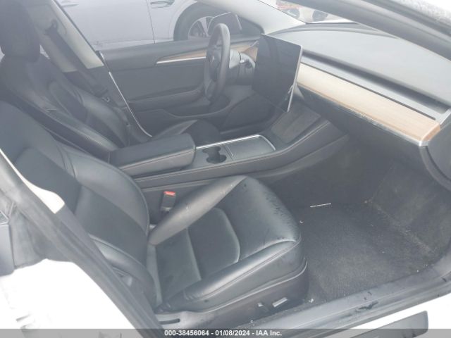 Photo 4 VIN: 5YJ3E1EA5MF023397 - TESLA MODEL 3 