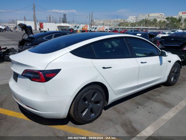 Photo 3 VIN: 5YJ3E1EA5MF092073 - TESLA MODEL 3 