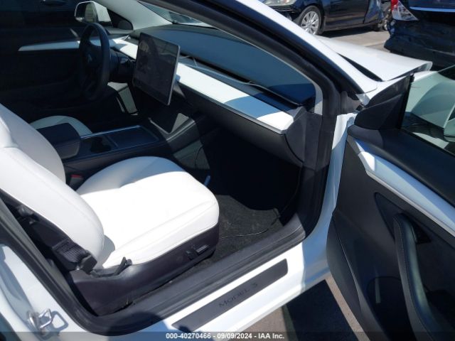 Photo 4 VIN: 5YJ3E1EA5MF092073 - TESLA MODEL 3 