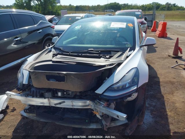 Photo 5 VIN: 5YJ3E1EA5MF851319 - TESLA MODEL 3 