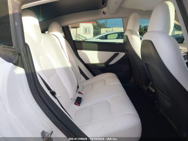 Photo 7 VIN: 5YJ3E1EA5MF858898 - TESLA MODEL 3 