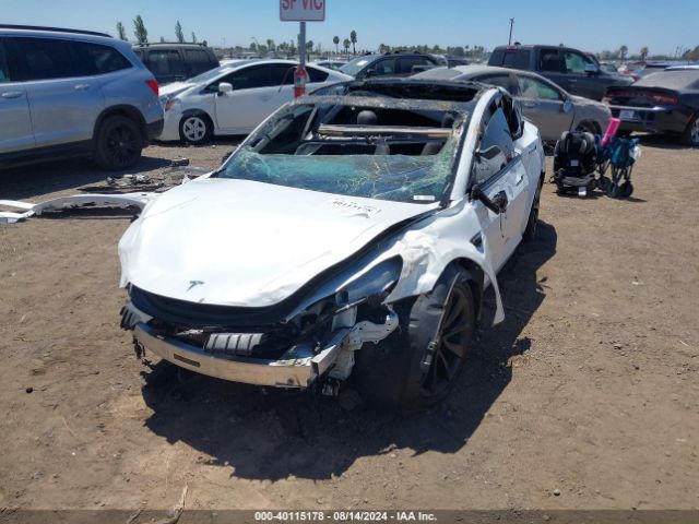 Photo 5 VIN: 5YJ3E1EA5MF876981 - TESLA MODEL 3 