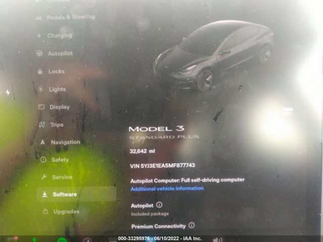 Photo 6 VIN: 5YJ3E1EA5MF877743 - TESLA MODEL 3 