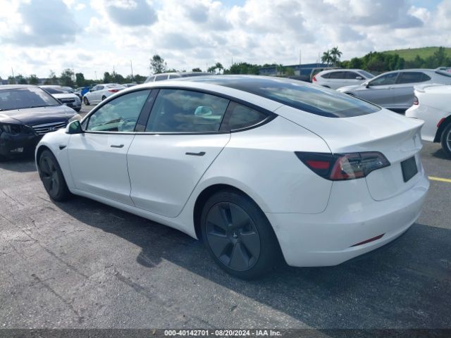 Photo 2 VIN: 5YJ3E1EA5MF987109 - TESLA MODEL 3 