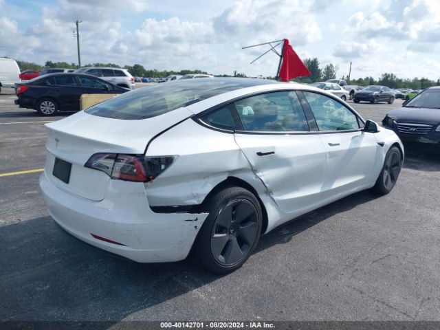 Photo 3 VIN: 5YJ3E1EA5MF987109 - TESLA MODEL 3 