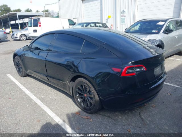 Photo 2 VIN: 5YJ3E1EA5NF288371 - TESLA MODEL 3 