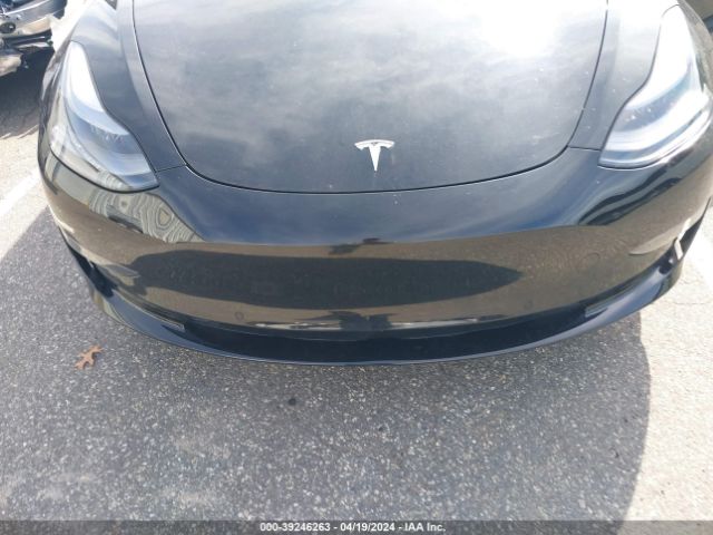 Photo 5 VIN: 5YJ3E1EA5NF288371 - TESLA MODEL 3 